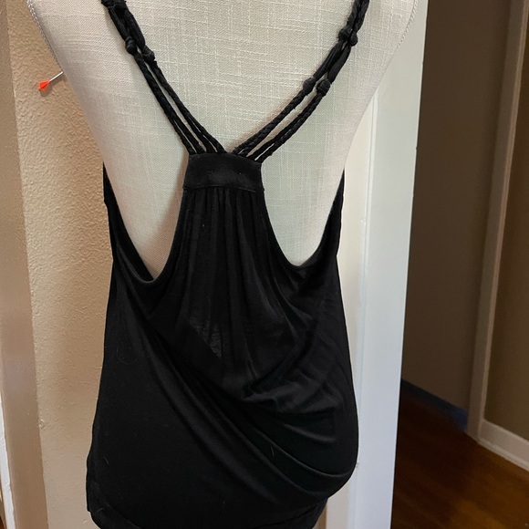 Tank - Picture 3 of 4